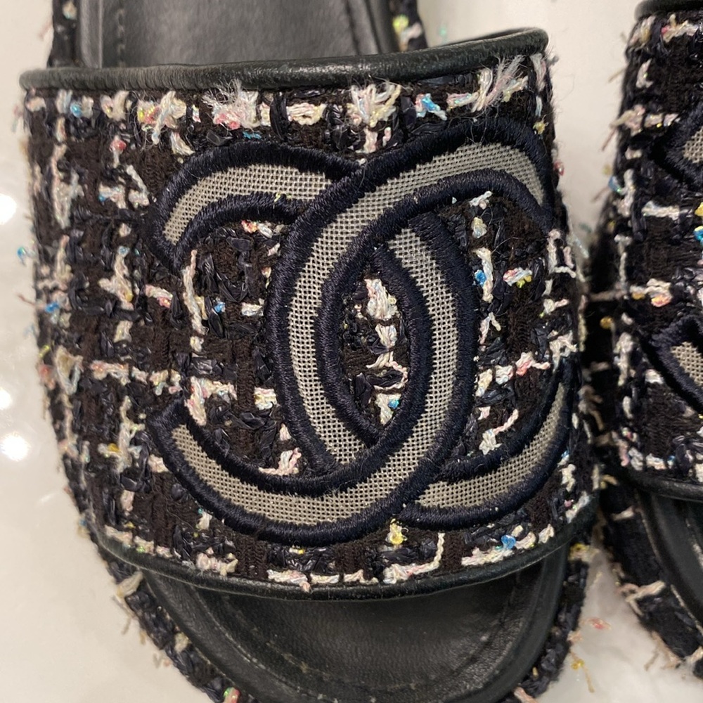 Chanel tweed sandals - Picture 6 of 7